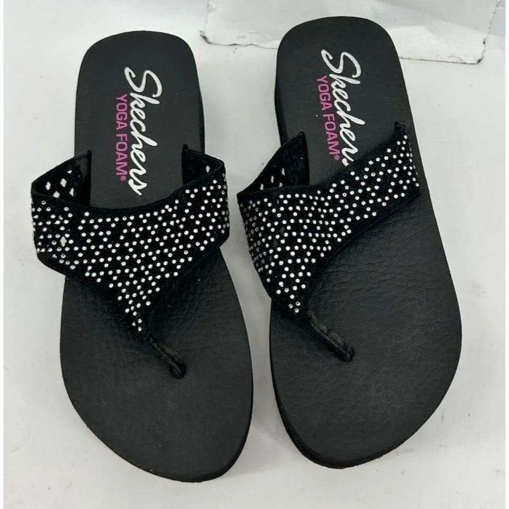 Skechers Vinyasa Yoga Foam Flip Flops Rhinestone Womens Size 7 Black Sandals New